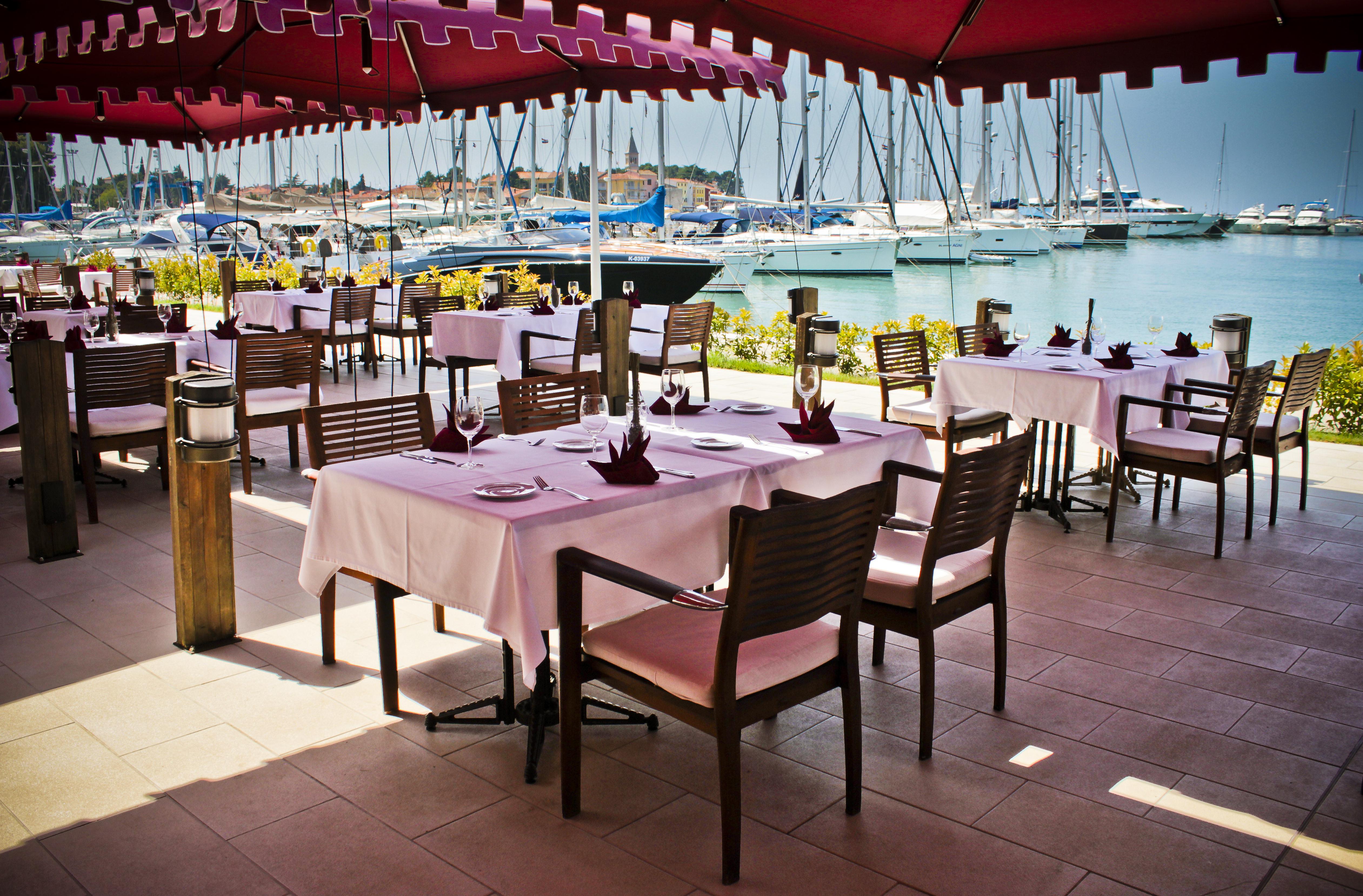 Boutique Hotel Nautica - Spa & Wellness, Free Parking, Pet Friendly Novigrad  ภายนอก รูปภาพ