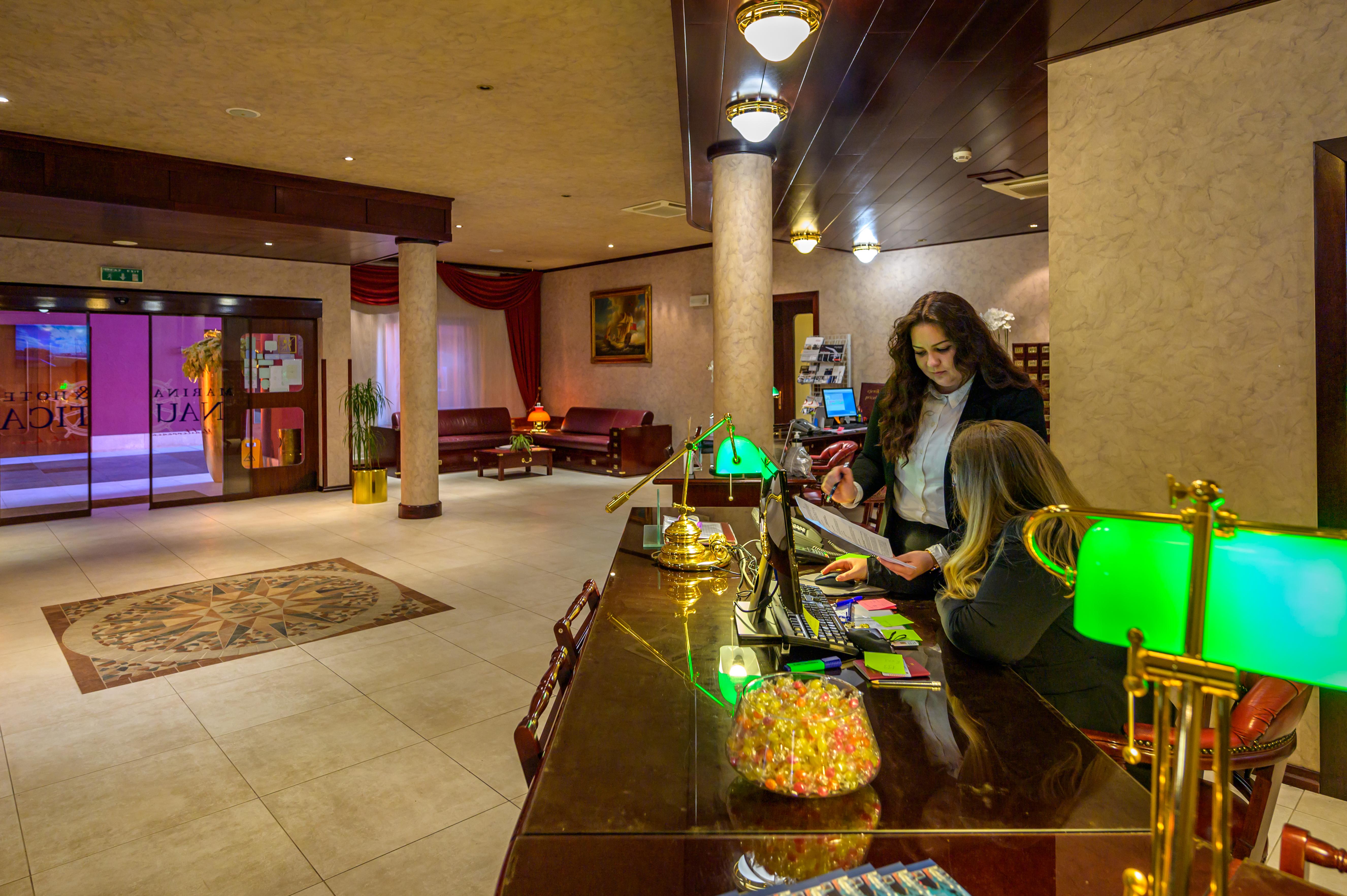 Boutique Hotel Nautica - Spa & Wellness, Free Parking, Pet Friendly Novigrad  ภายนอก รูปภาพ