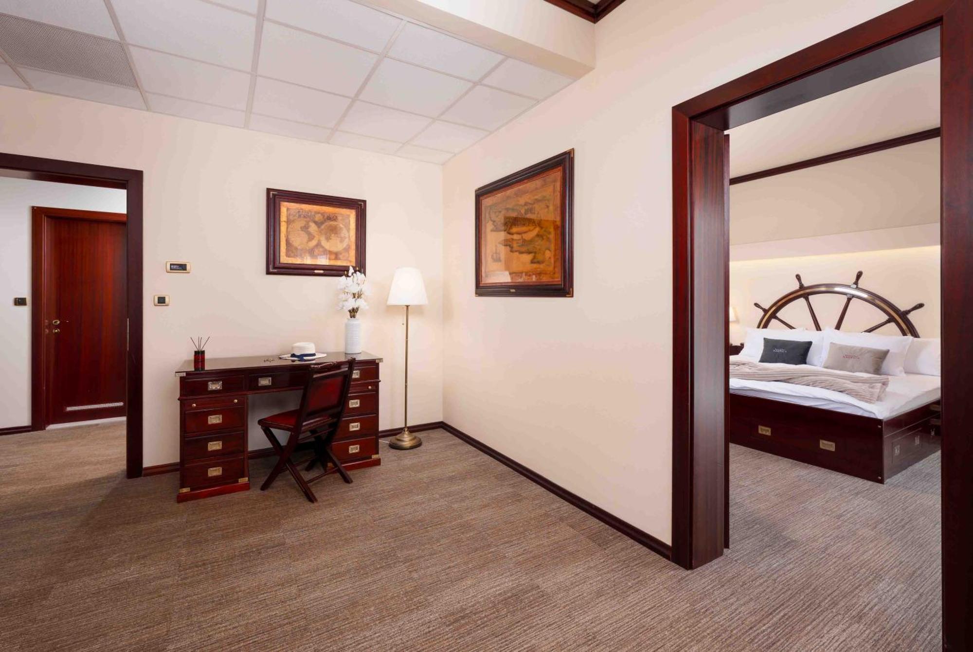 Boutique Hotel Nautica - Spa & Wellness, Free Parking, Pet Friendly Novigrad  ห้อง รูปภาพ