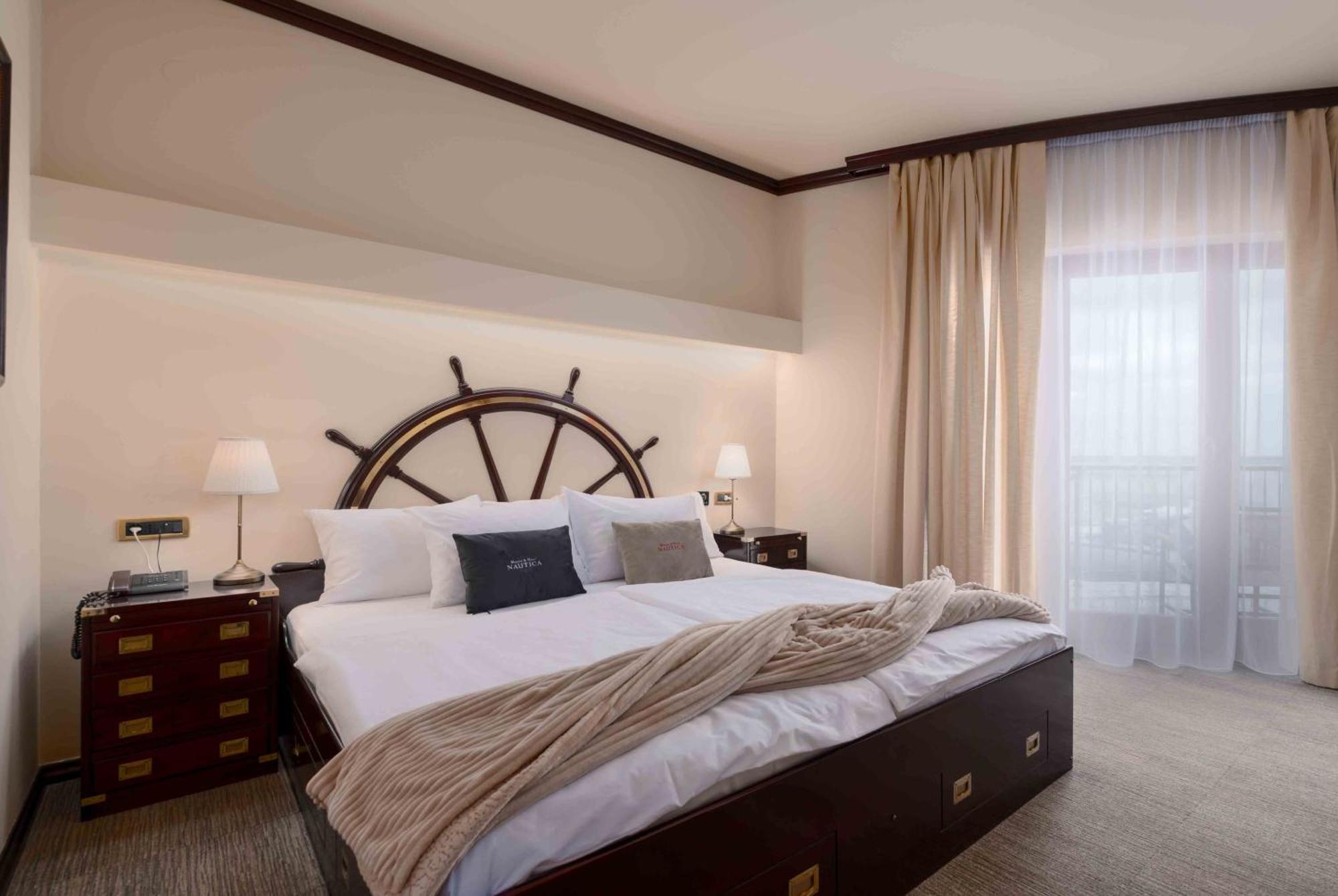 Boutique Hotel Nautica - Spa & Wellness, Free Parking, Pet Friendly Novigrad  ภายนอก รูปภาพ