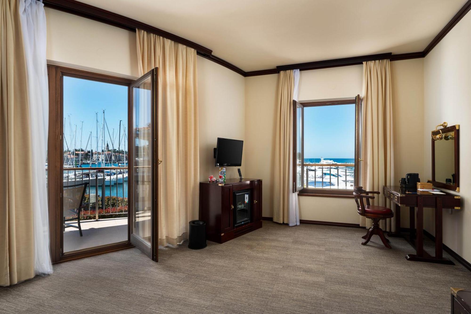 Boutique Hotel Nautica - Spa & Wellness, Free Parking, Pet Friendly Novigrad  ห้อง รูปภาพ