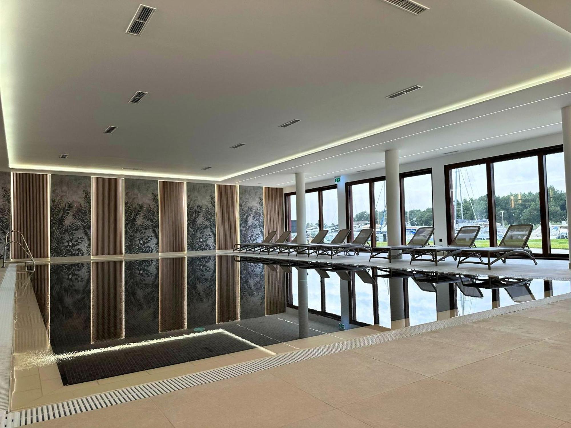 Boutique Hotel Nautica - Spa & Wellness, Free Parking, Pet Friendly Novigrad  ภายนอก รูปภาพ