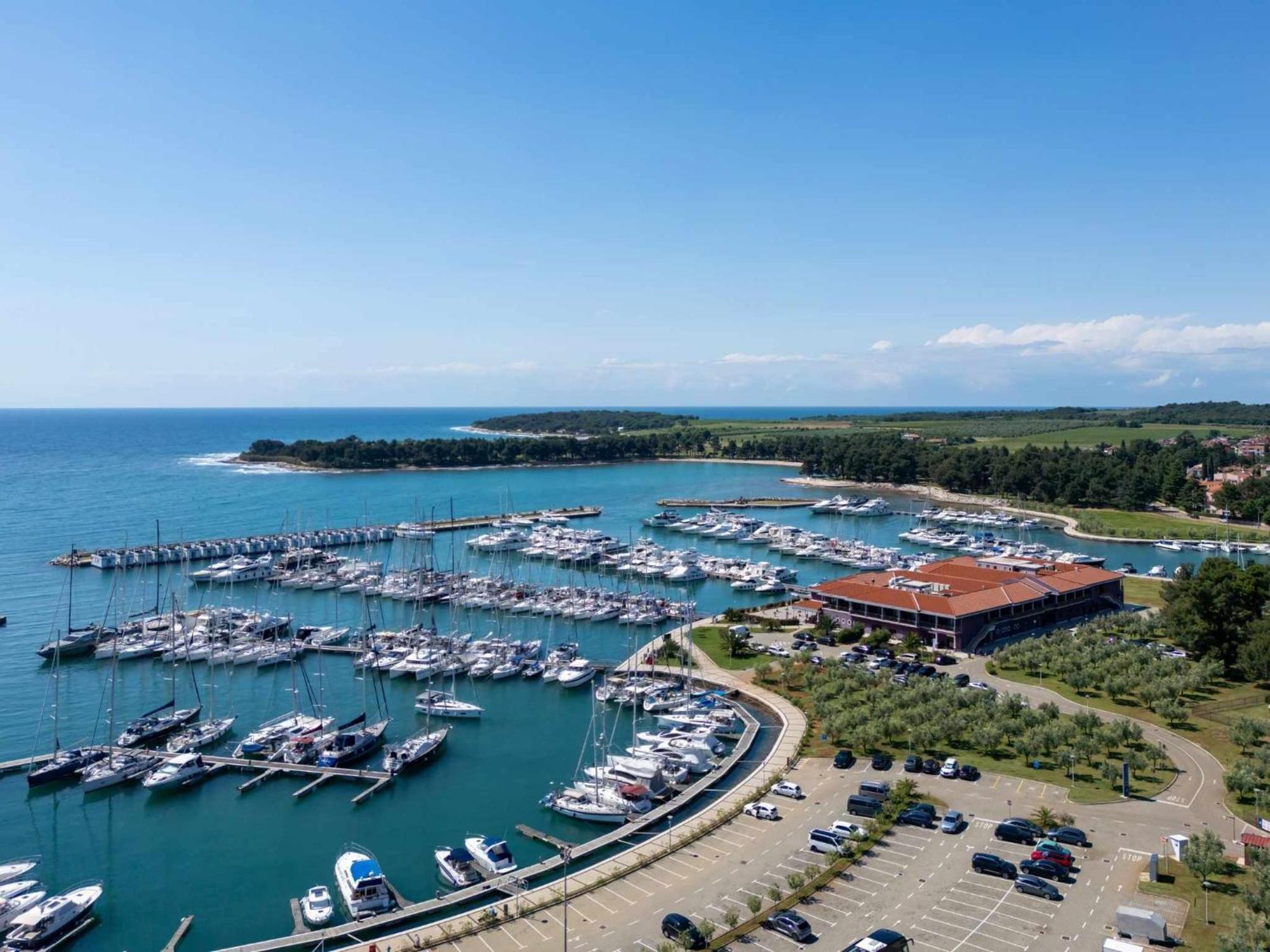 Boutique Hotel Nautica - Spa & Wellness, Free Parking, Pet Friendly Novigrad  ภายนอก รูปภาพ
